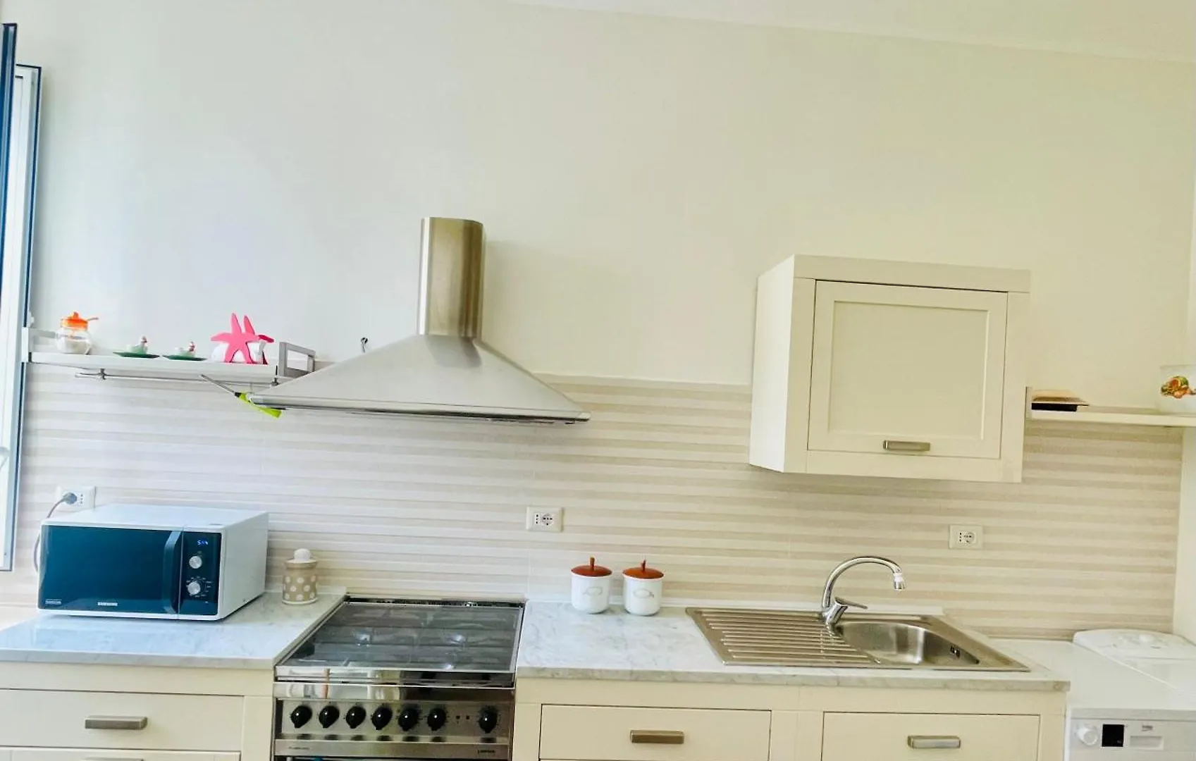 Dadahouse Villa Syracuse 0*,  Italien